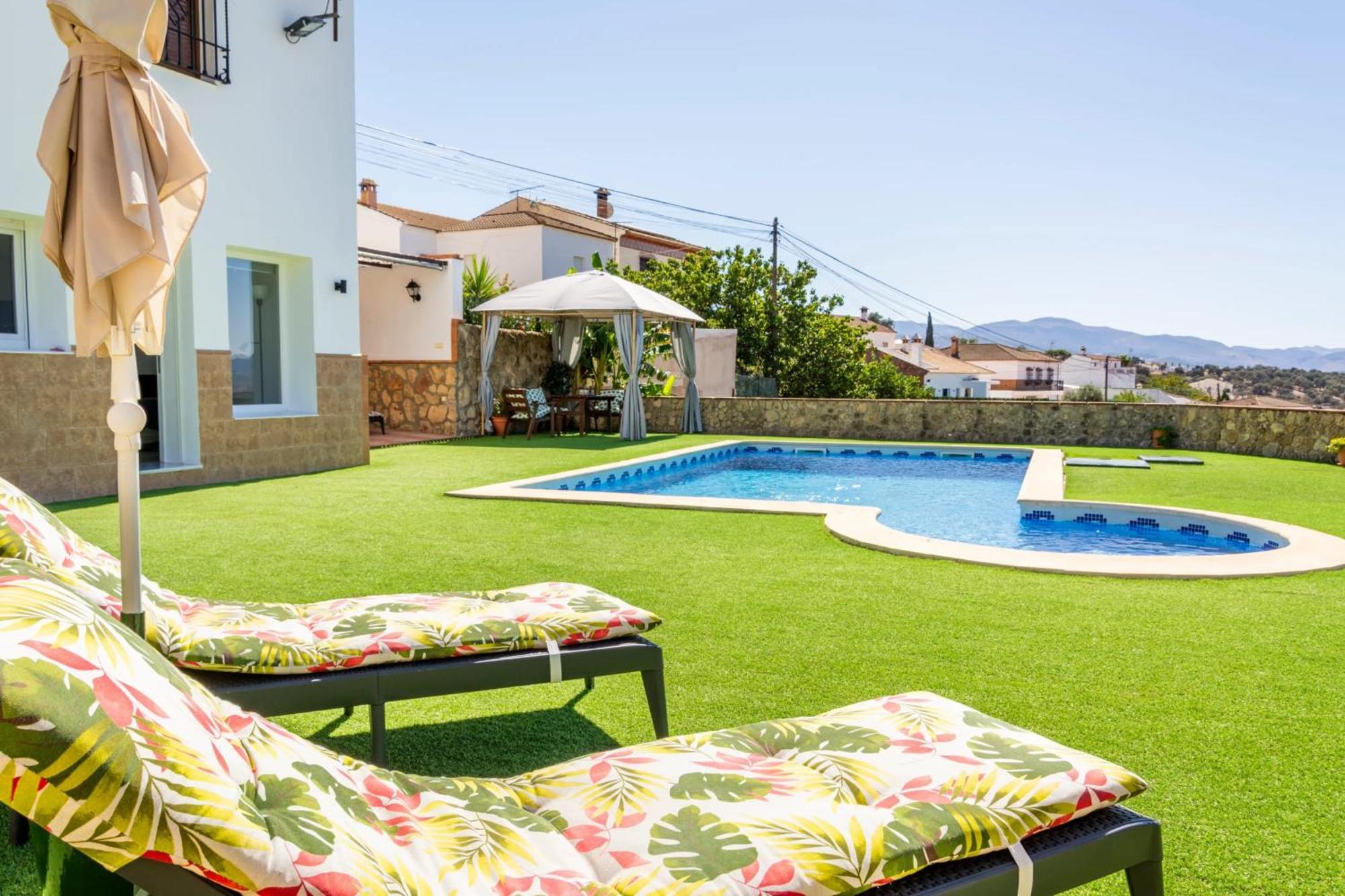 Apartment Charming In Prados 45 M² With Pool *
